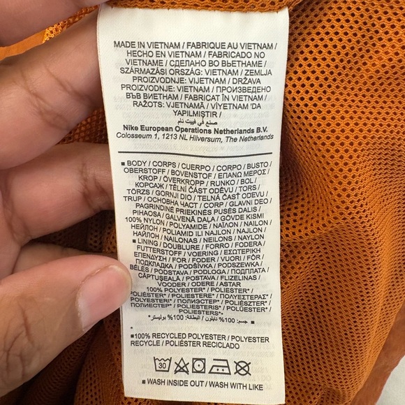 Nike Orange Mesh Fabric NWOT - Picture 6 of 7